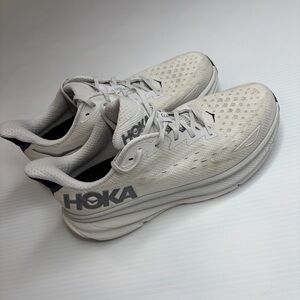 Hoka Clifton 9 running shoes